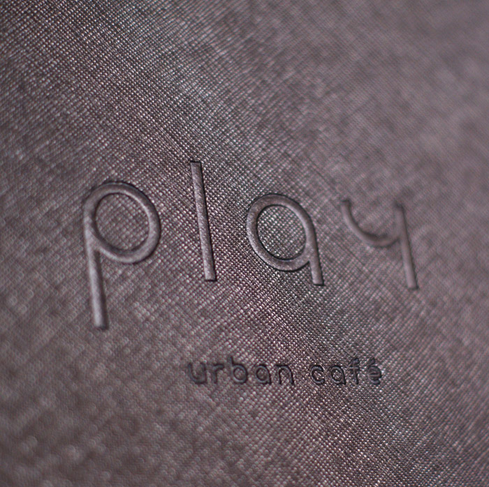 play bar + grill